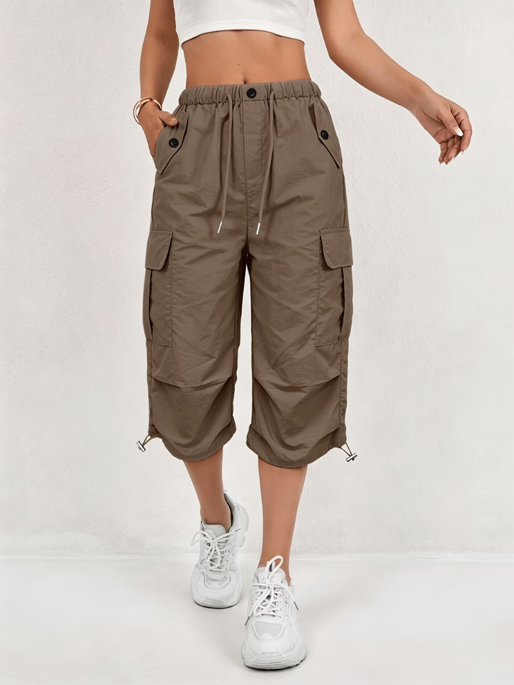 Donatella - Lightweight Stretch Cargo Capri Pants