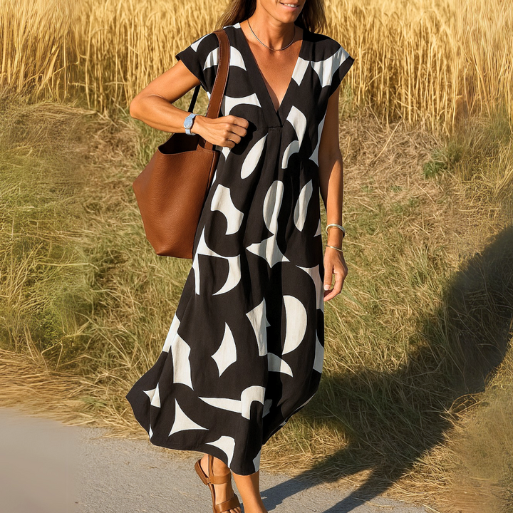 Tallisia - Soft-Touch V-Neck Midi Dress